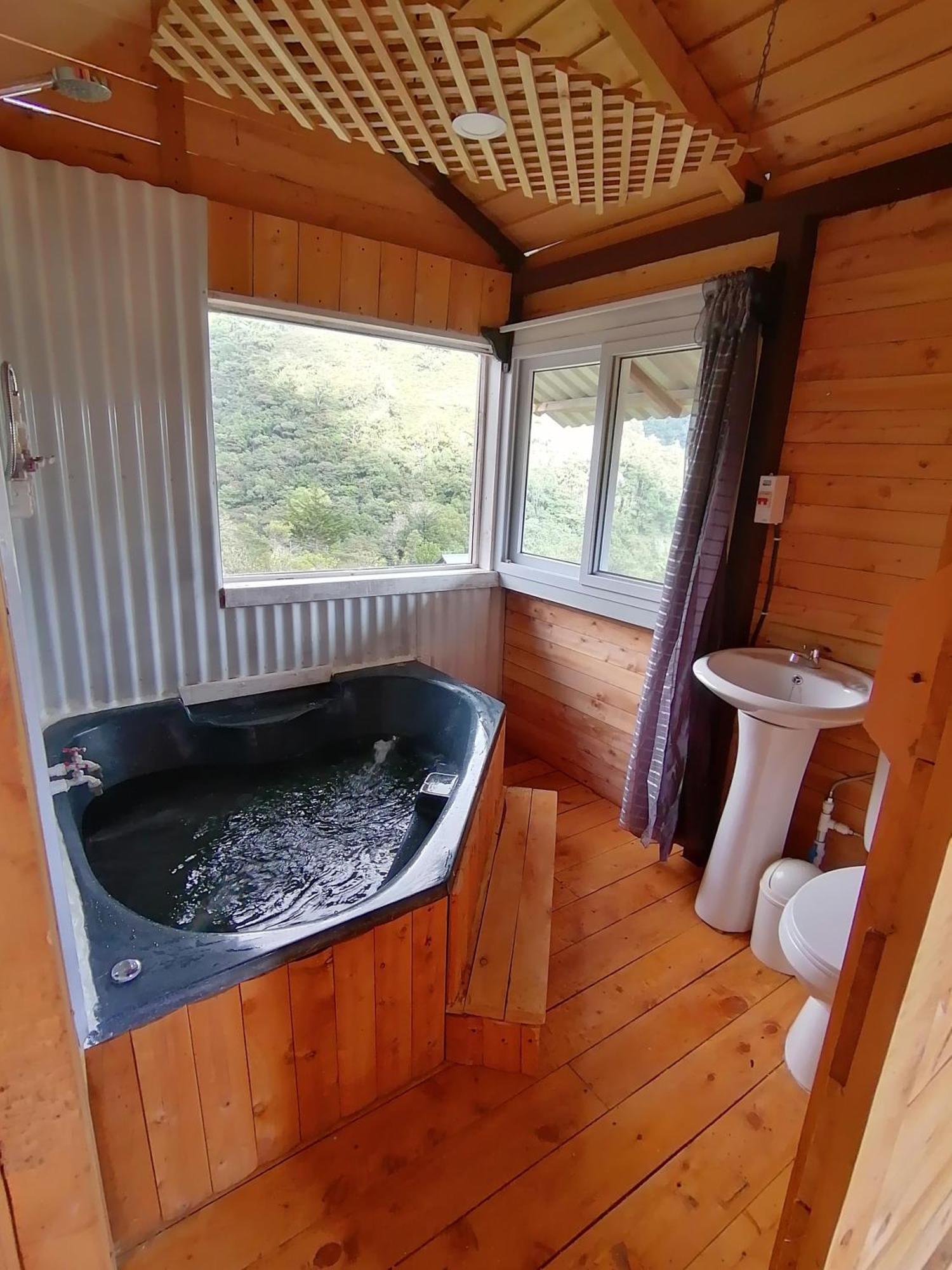Mario'S Lodge Providencia Copey Buitenkant foto