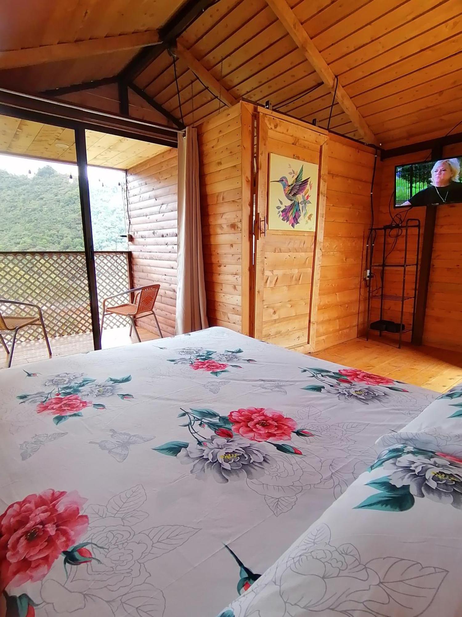 Mario'S Lodge Providencia Copey Buitenkant foto